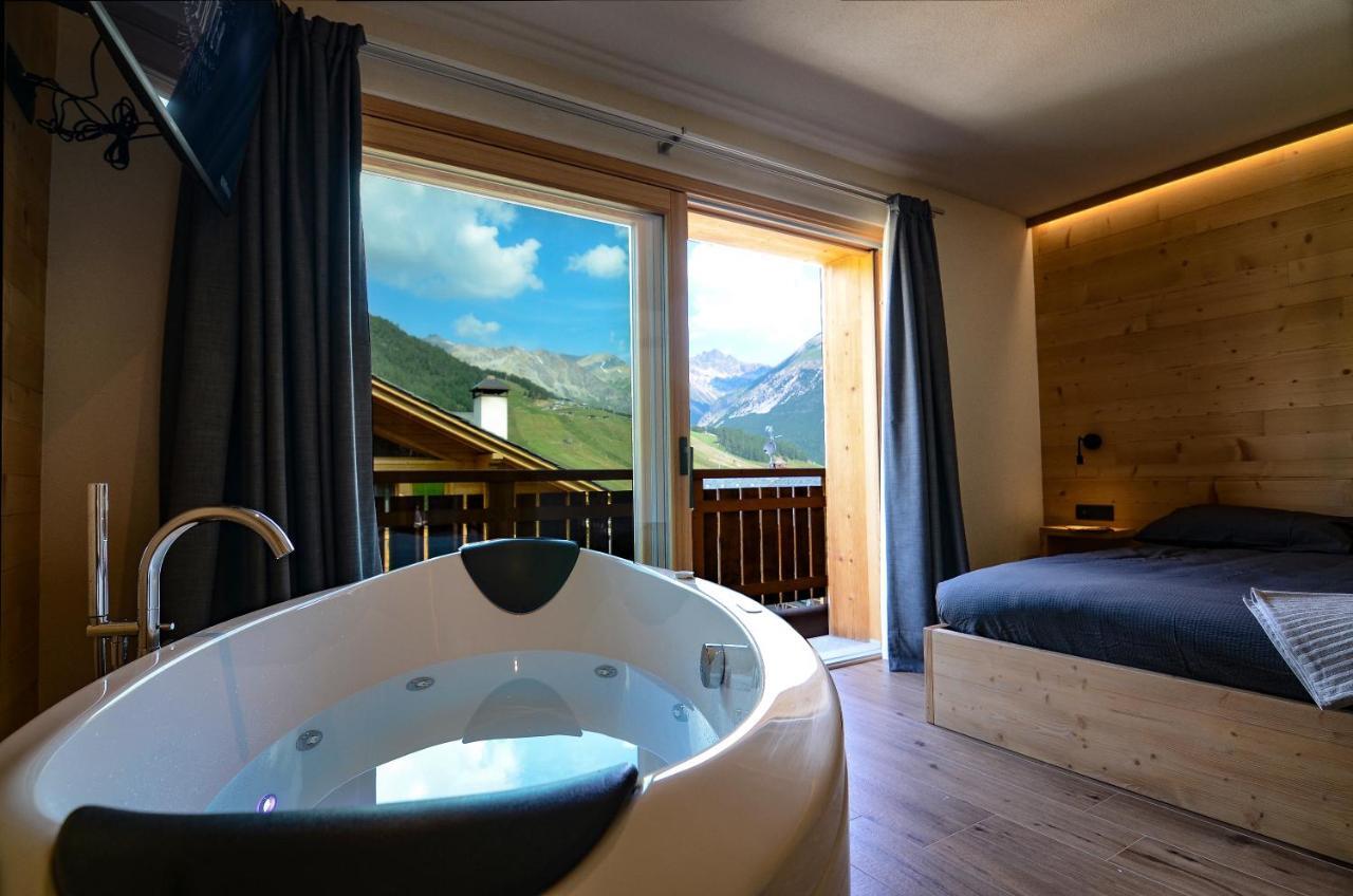 Nova Lodge Livigno Buitenkant foto